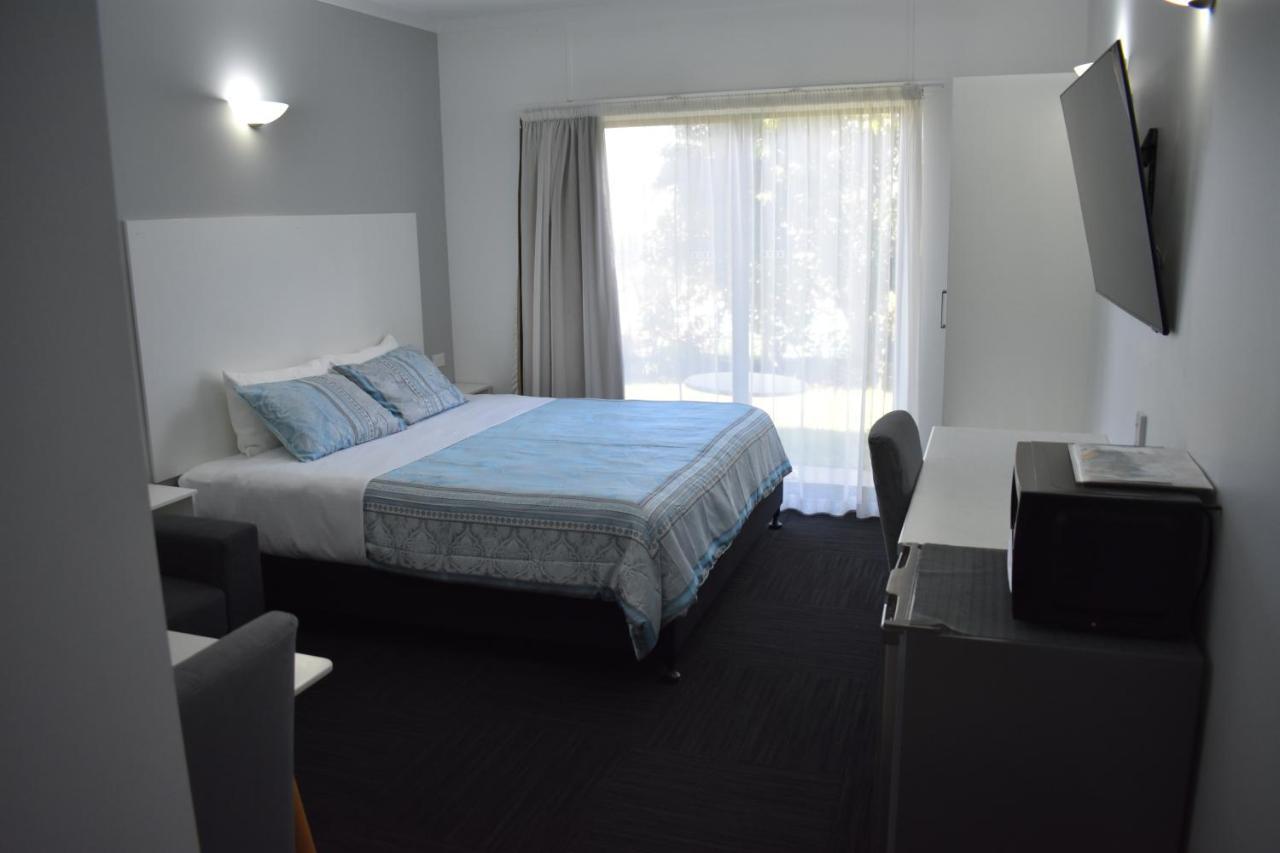 Riviana Motel Deniliquin Exteriér fotografie