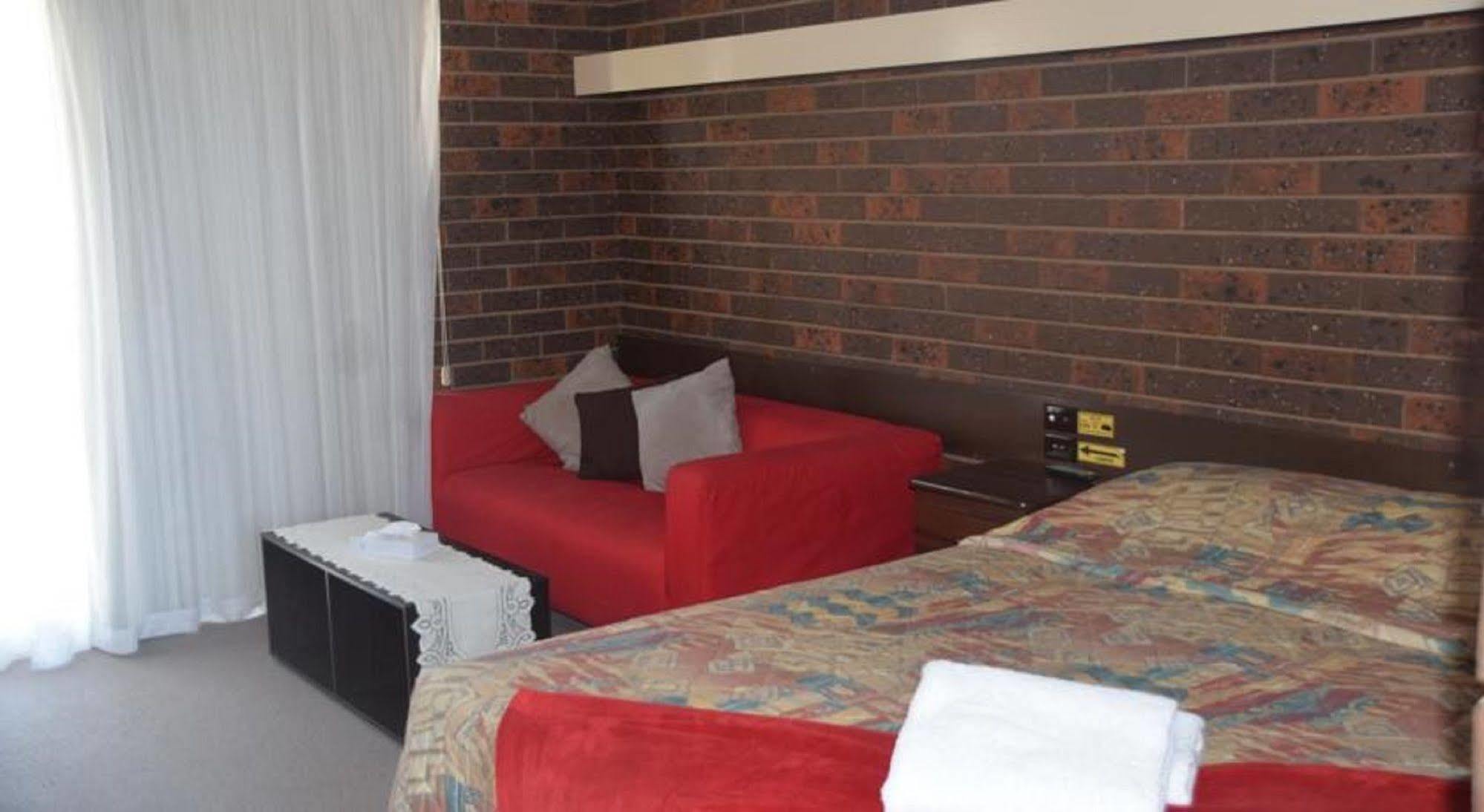 Riviana Motel Deniliquin Exteriér fotografie